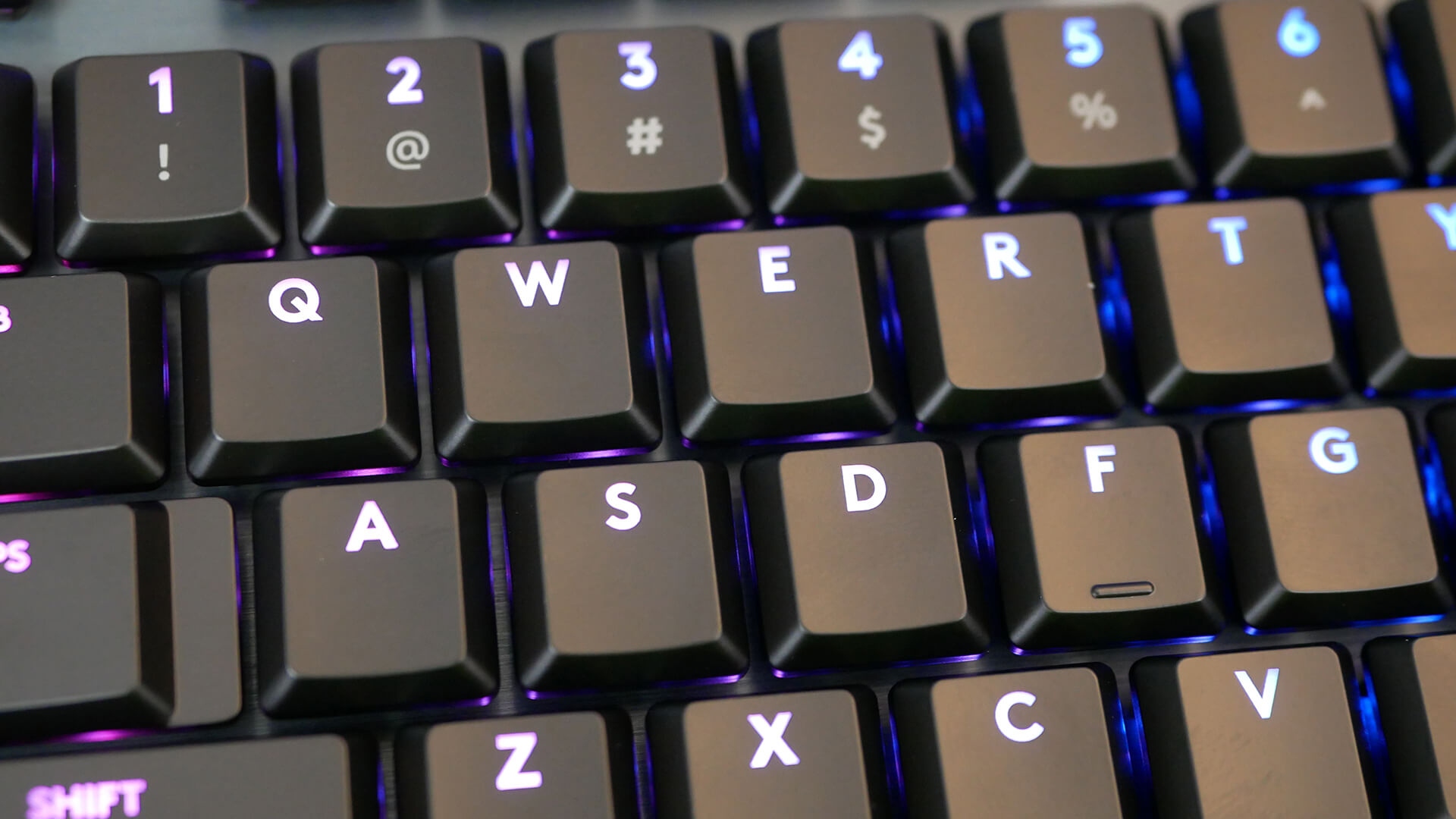 Wasd поменялись местами со стрелками, что делать и почему это произошло
