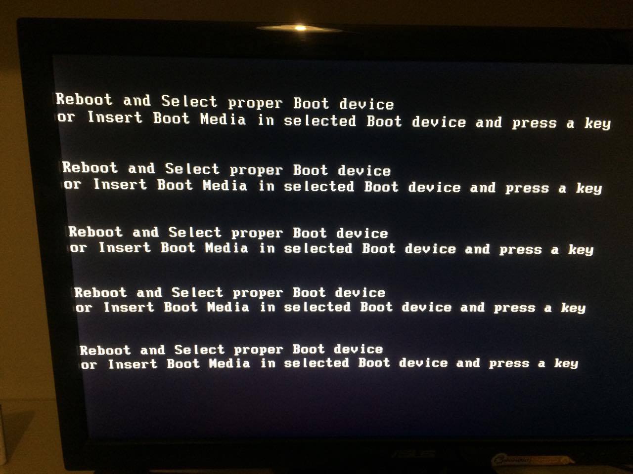 Горячие клавиши для входа в меню bios, boot menu, восстановления из скрытого раздела