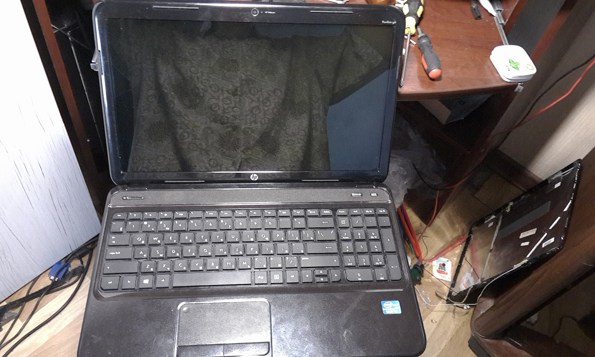 Dell dell inspiron 5520 (core i5 3210m 2500 mhz/15.6"/1366x768/6144mb/750gb/dvd-rw/amd radeon hd 7670m/wi-fi/bluetooth/linux)