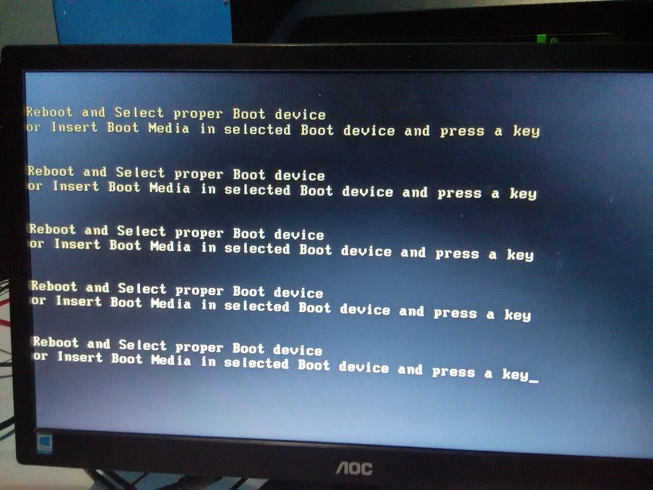 Ошибка reboot and select proper boot device – способы устранения